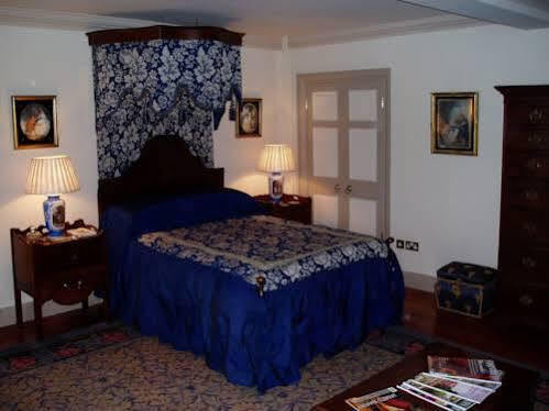 Collon House Bed & Breakfast Екстериор снимка